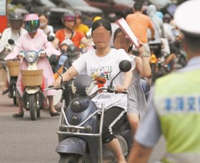 開展非機動車交通違法整治行動 三種方式對駕駛員進行教育