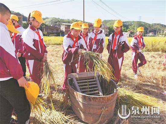 小記者走進(jìn)碼頭鎮(zhèn)宮占村戴二哥農(nóng)場 感受農(nóng)家生活