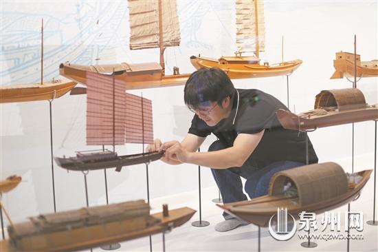 河南人深入研究泉州歷史 用文字搭建一座博物館