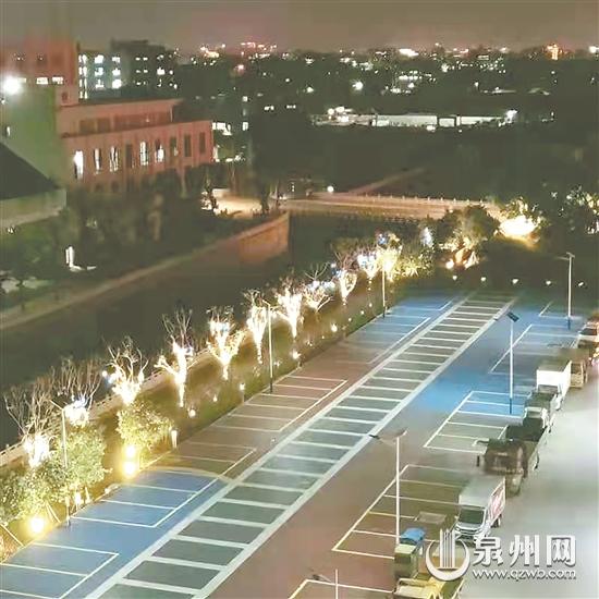 雜亂荒地變身富康夜市 進一步提升街道“顏值”