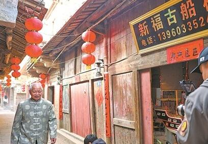 泉港年俗、年慶文化上銀屏 展示紅紅火火“泉港年”